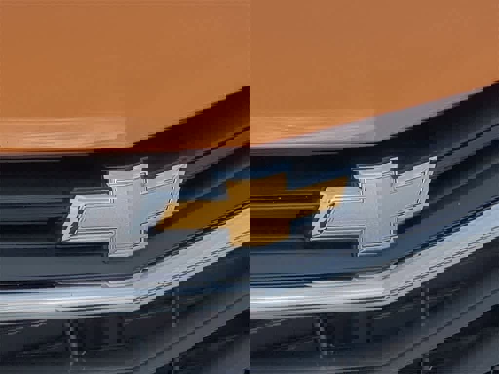 Used 2019 Chevrolet Equinox LT w/ Driver Convenience Package image 11