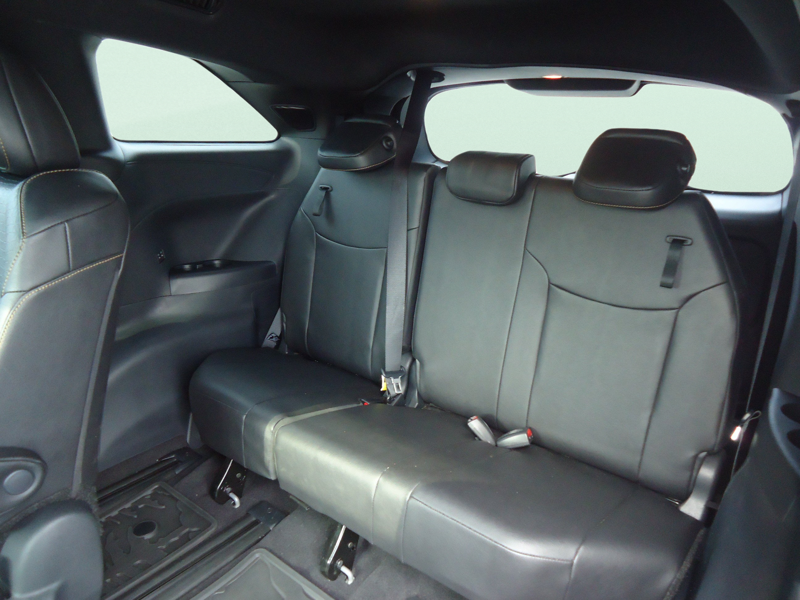 Used 2025 Toyota Sienna XLE Woodland Edition AWD/4WD image 31