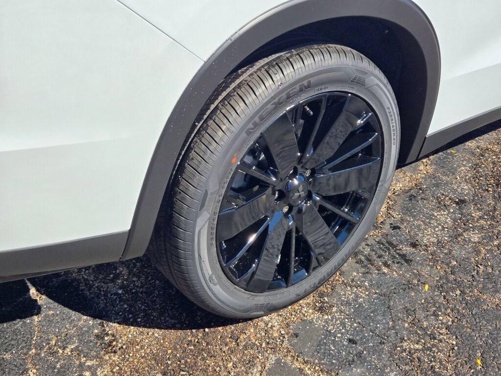 New 2026 Mitsubishi Outlander LE AWD/4WD image 9