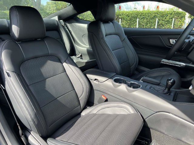 New 2026 Ford Mustang GT Premium w/ GT Performance Package RWD image 36