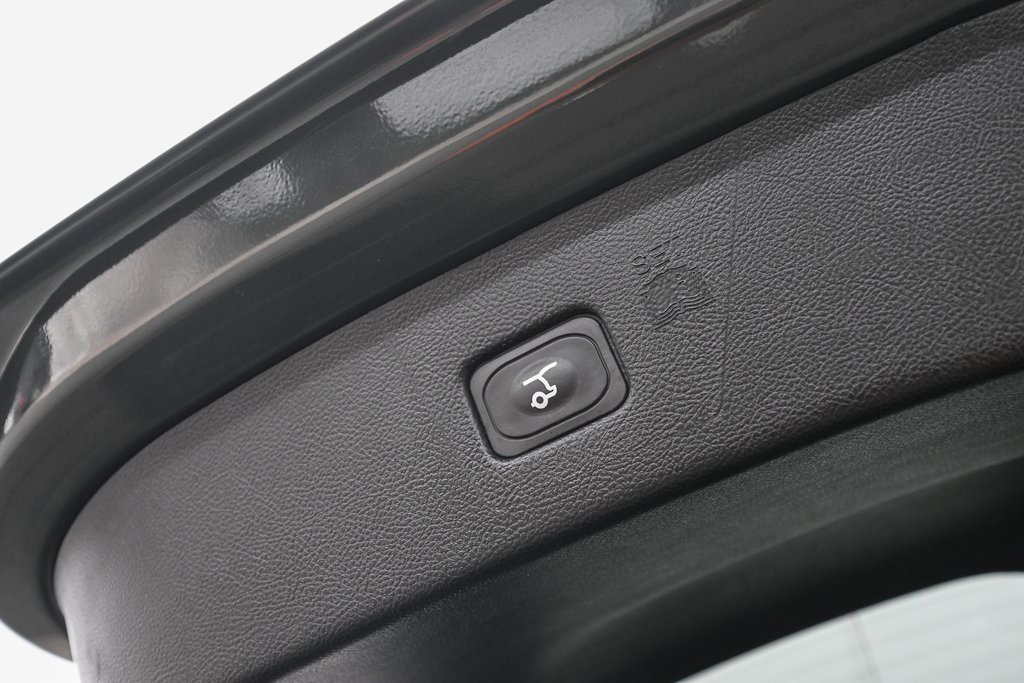 Certified 2024 Ford Edge SEL w/ Convenience Package image 14