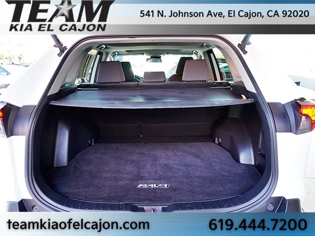 Used 2021 Toyota RAV4 XLE w/ Convenience Package AWD/4WD image 12