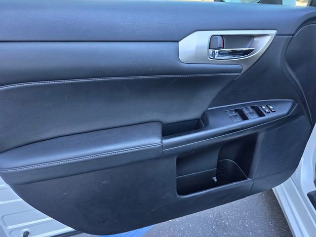 Used 2017 Lexus CT 200h w/ Seat Comfort Package image 10