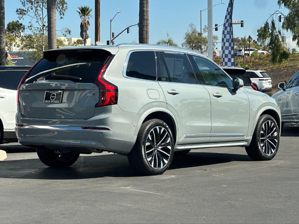 Certified 2026 Volvo XC90 B6 Plus AWD/4WD image 5