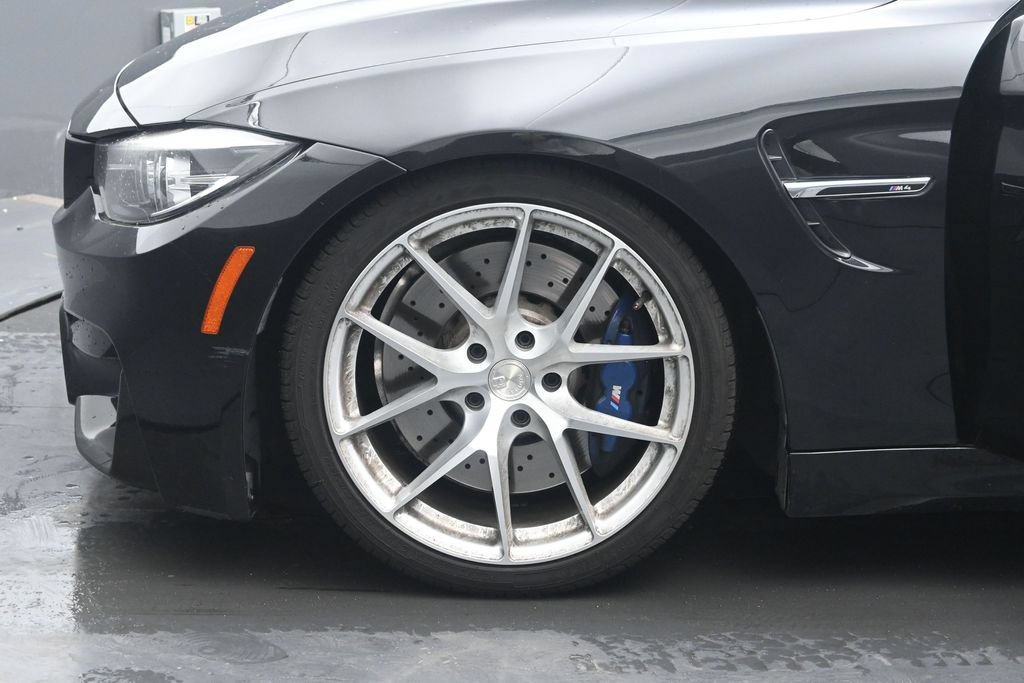 Used 2018 BMW M4 Coupe RWD image 31