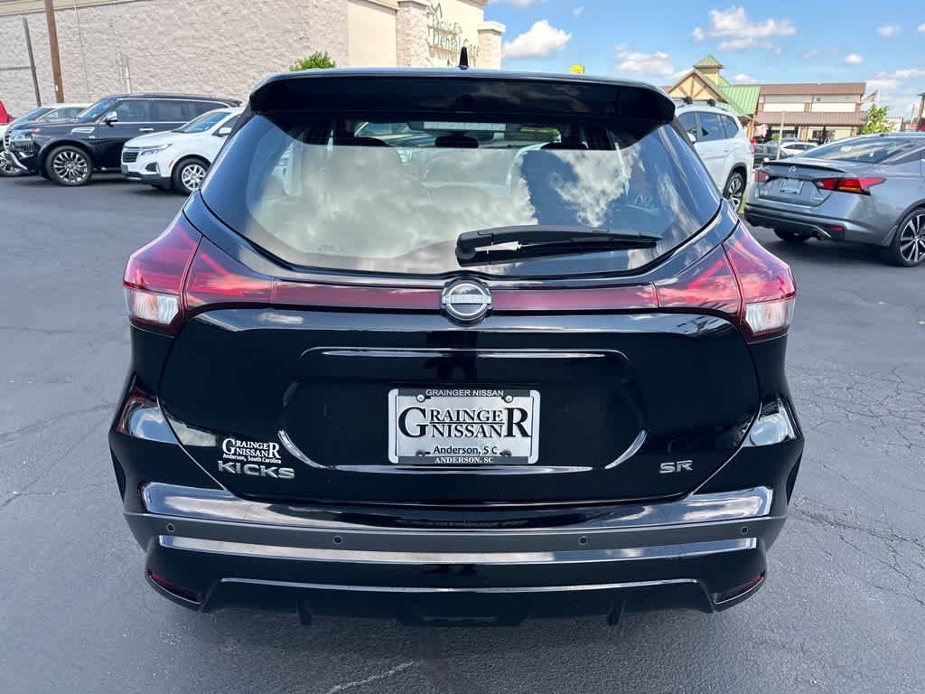Certified 2024 Nissan Kicks SR image 4