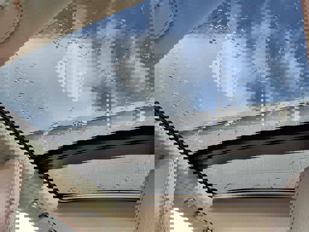 Used 2024 Volvo S60 B5 Plus image 35