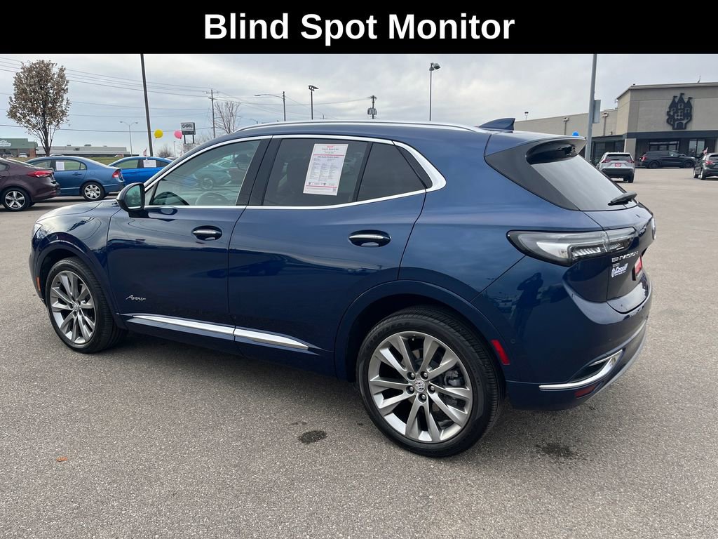Used 2022 Buick Envision Avenir w/ Technology Package II image 3