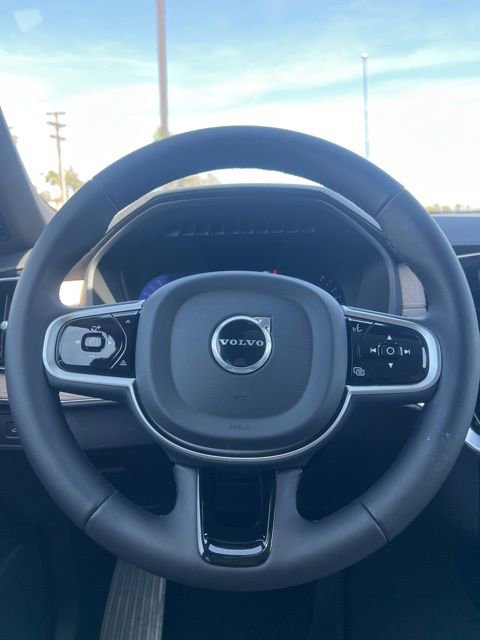 New 2026 Volvo XC90 B6 Plus w/ Protection Package image 11