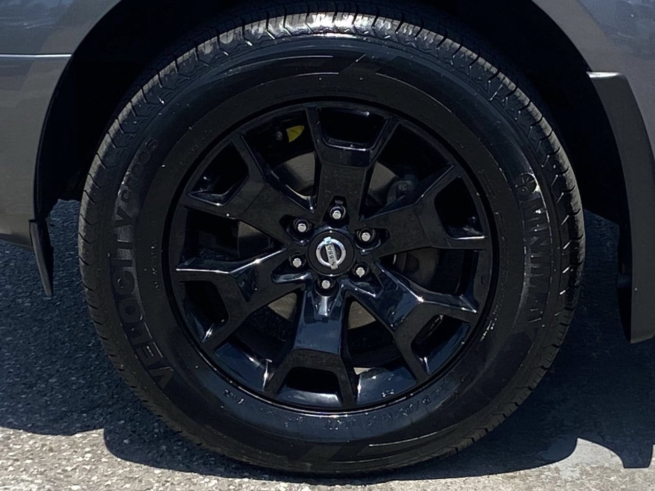 Certified 2021 Nissan Frontier SV w/ Midnight Edition Floor Mats AWD/4WD image 8