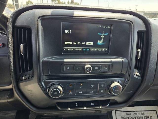 Used 2018 Chevrolet Silverado 1500 Custom w/ Trailering Package AWD/4WD image 18