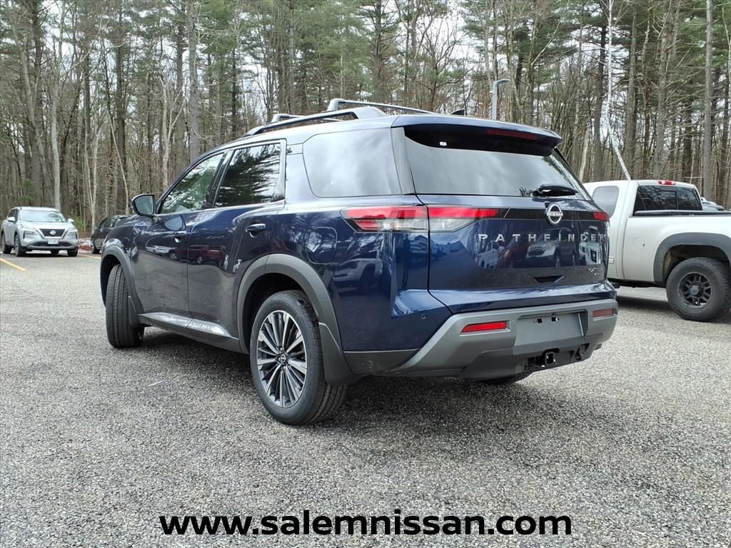 New 2026 Nissan Pathfinder Platinum w/ Cargo Package image 8