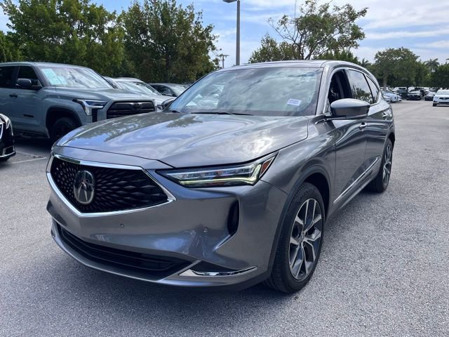 Used 2023 Acura MDX SH-AWD w/ Technology Package image 3