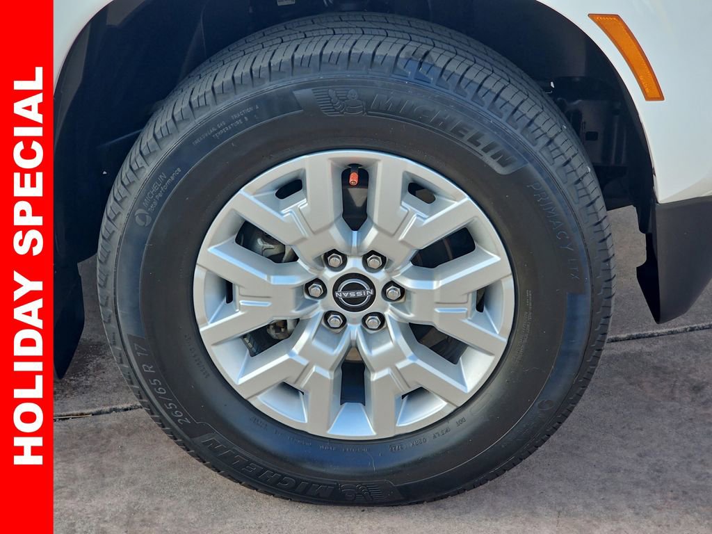 Used 2023 Nissan Frontier SV w/ Technology Package image 38