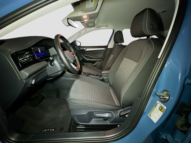Used 2025 Volkswagen Jetta S image 17