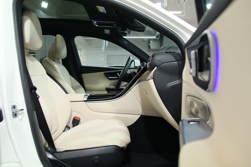 Certified 2023 Mercedes-Benz GLC 300 4MATIC image 23