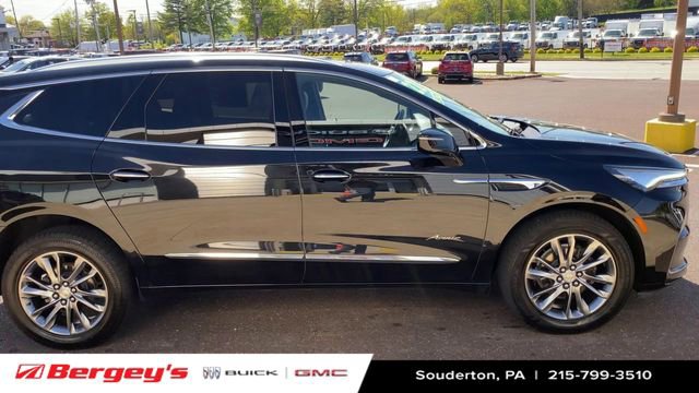 Certified 2022 Buick Enclave Avenir w/ Avenir Technology Package AWD/4WD image 11