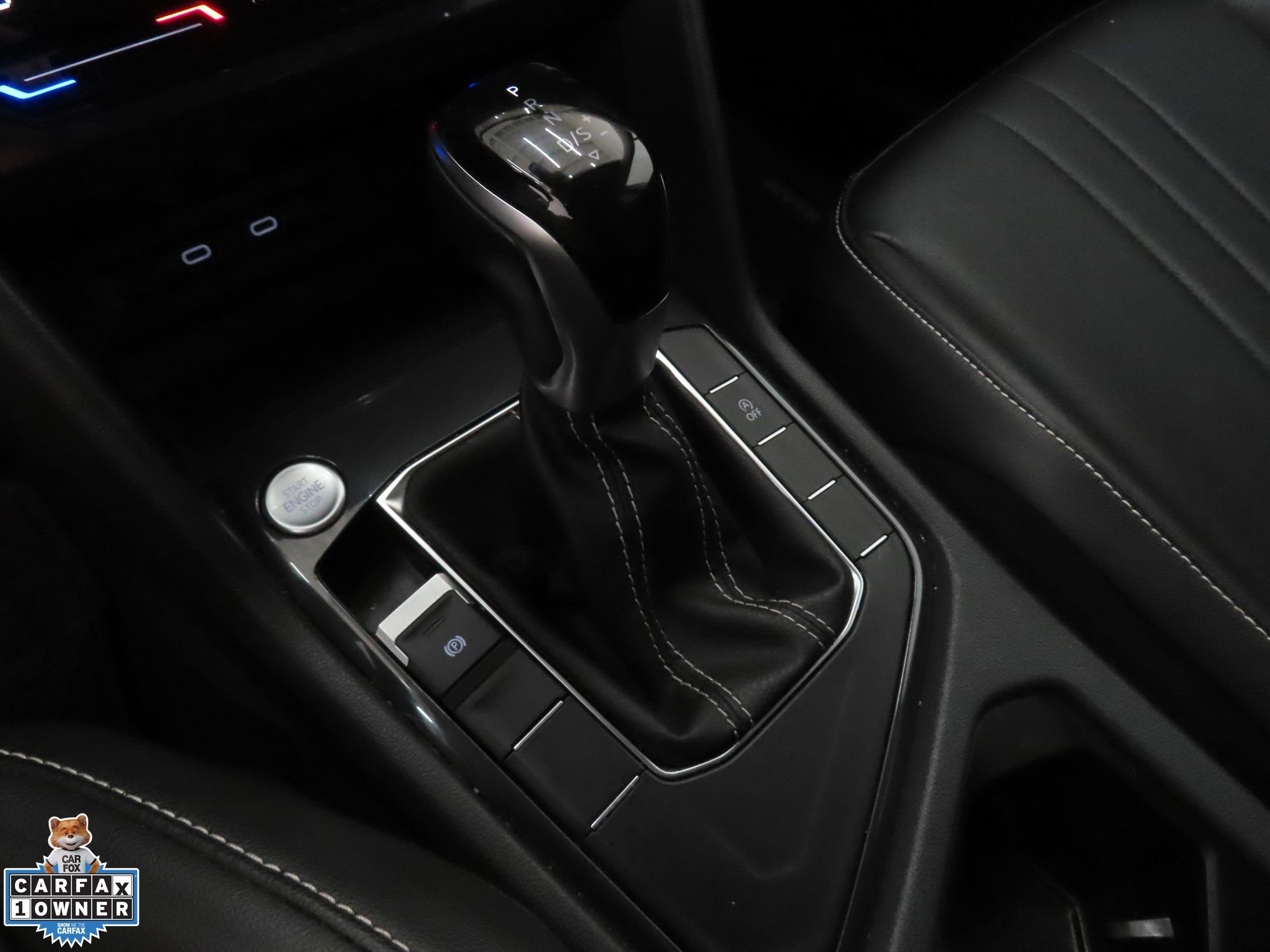 Certified 2022 Volkswagen Tiguan SE FWD image 17