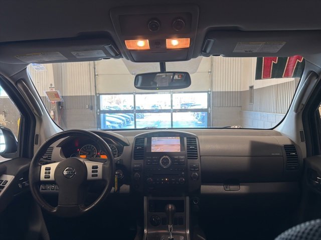 Used 2011 Nissan Pathfinder SV w/ Protection Pkg image 15