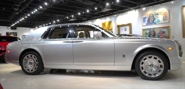 Used 2013 Rolls-Royce Phantom Sedan RWD image 9