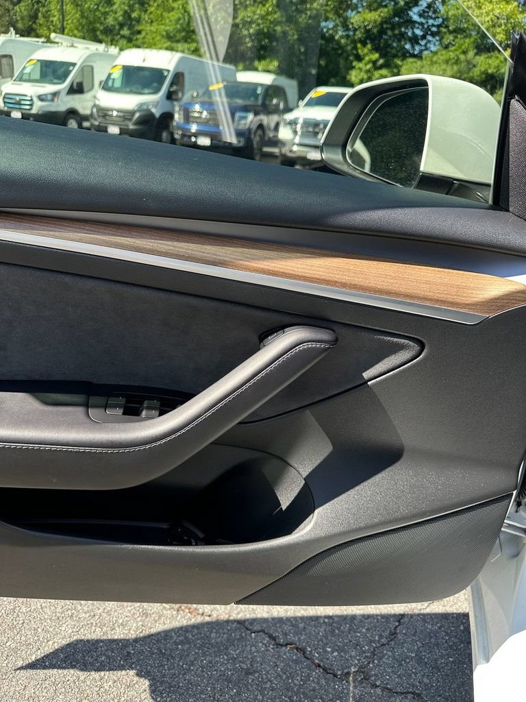Used 2022 Tesla Model 3 Performance AWD/4WD image 9