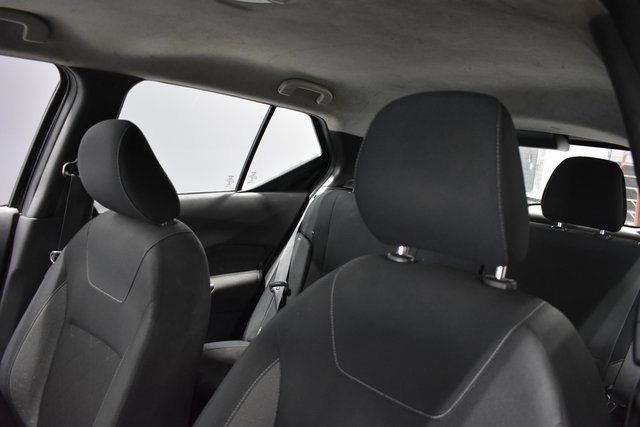 Used 2020 Nissan Kicks SV image 16