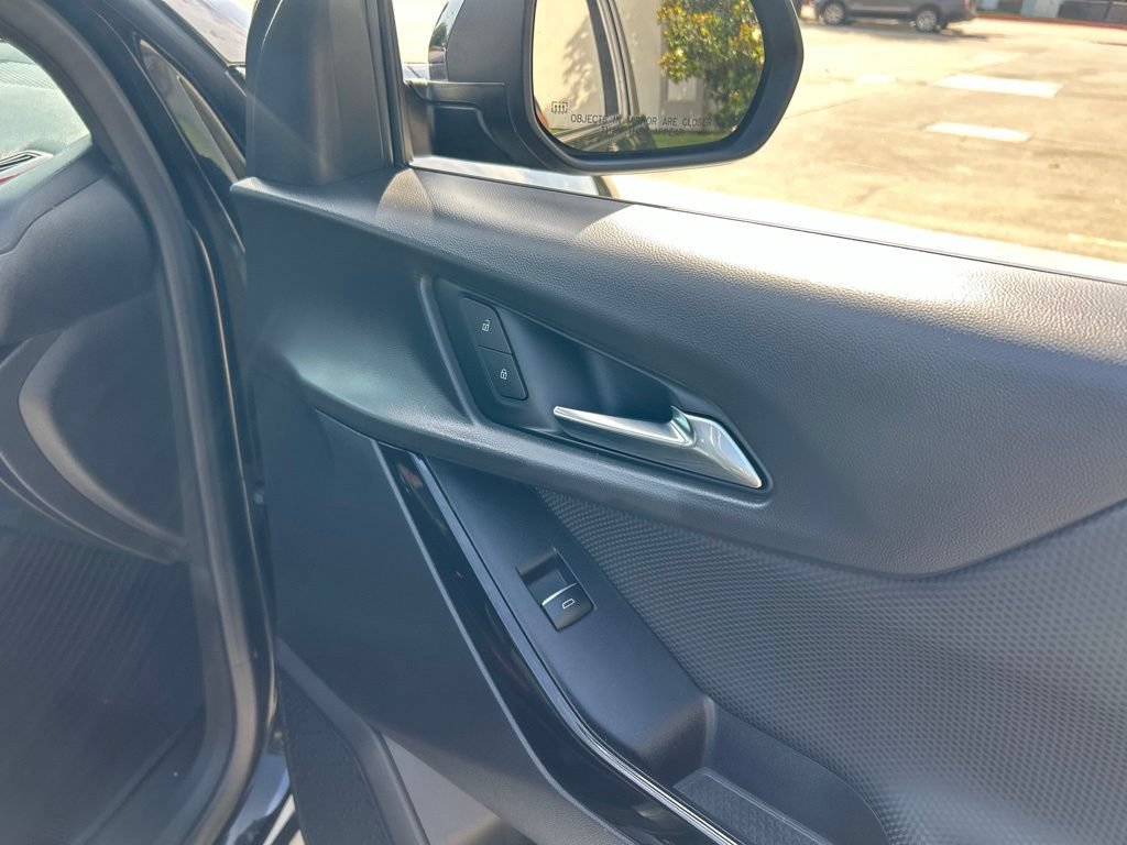Used 2025 Chevrolet Equinox RS w/ Convenience Package III FWD image 10