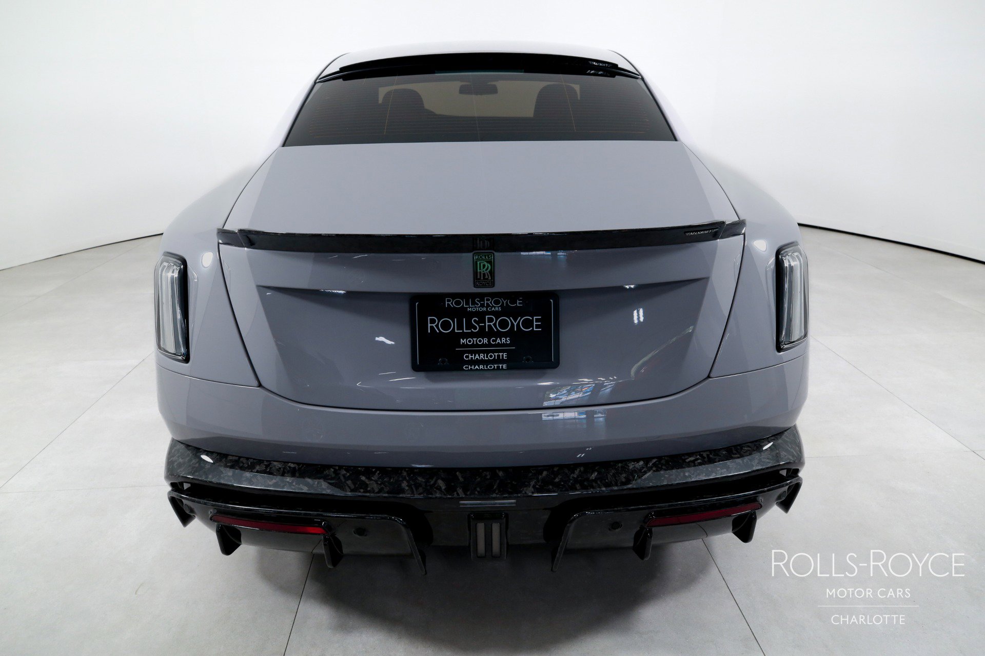 Used 2025 Rolls-Royce Spectre Black Badge w/ Spectre Enhancement Package image 9