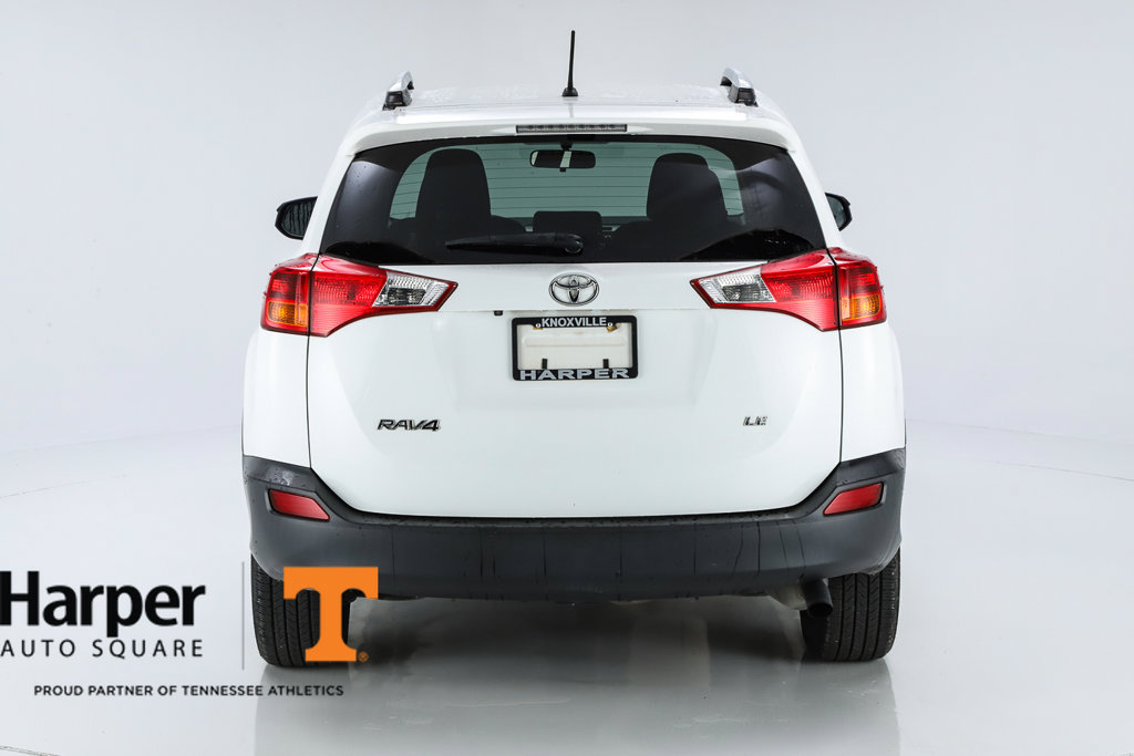 Used 2015 Toyota RAV4 LE FWD image 8