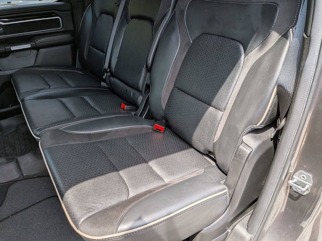 Used 2022 RAM 1500 Laramie w/ Sport Appearance Package AWD/4WD image 23