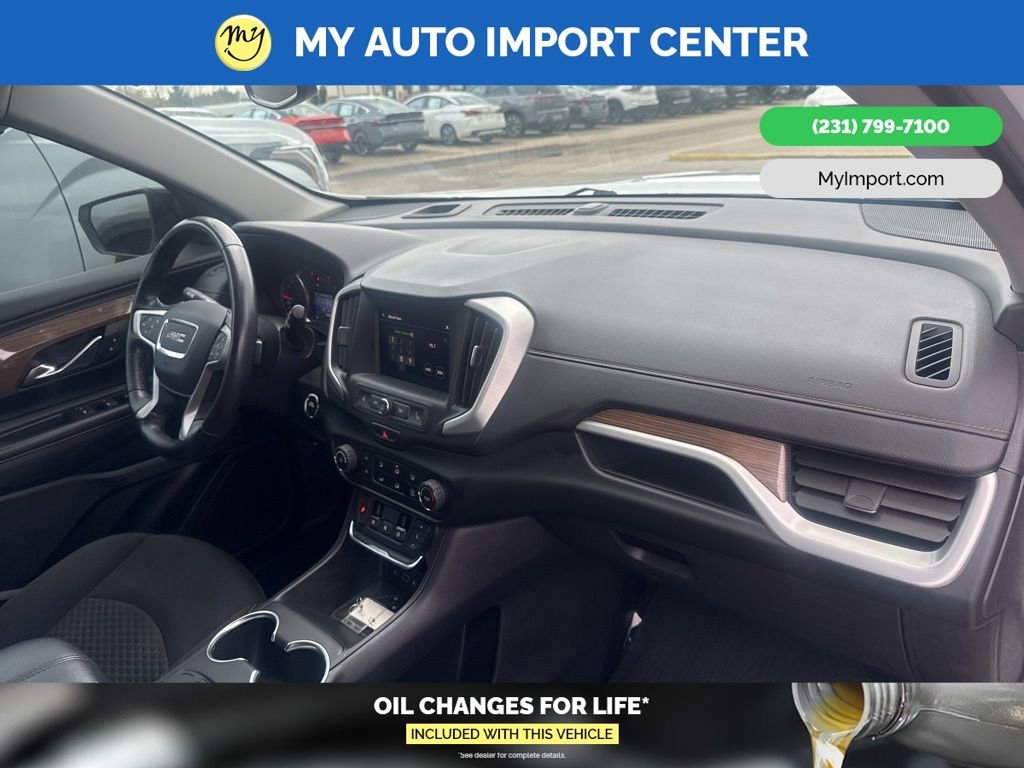 Used 2020 GMC Terrain SLE w/ Elevation Edition FWD image 29