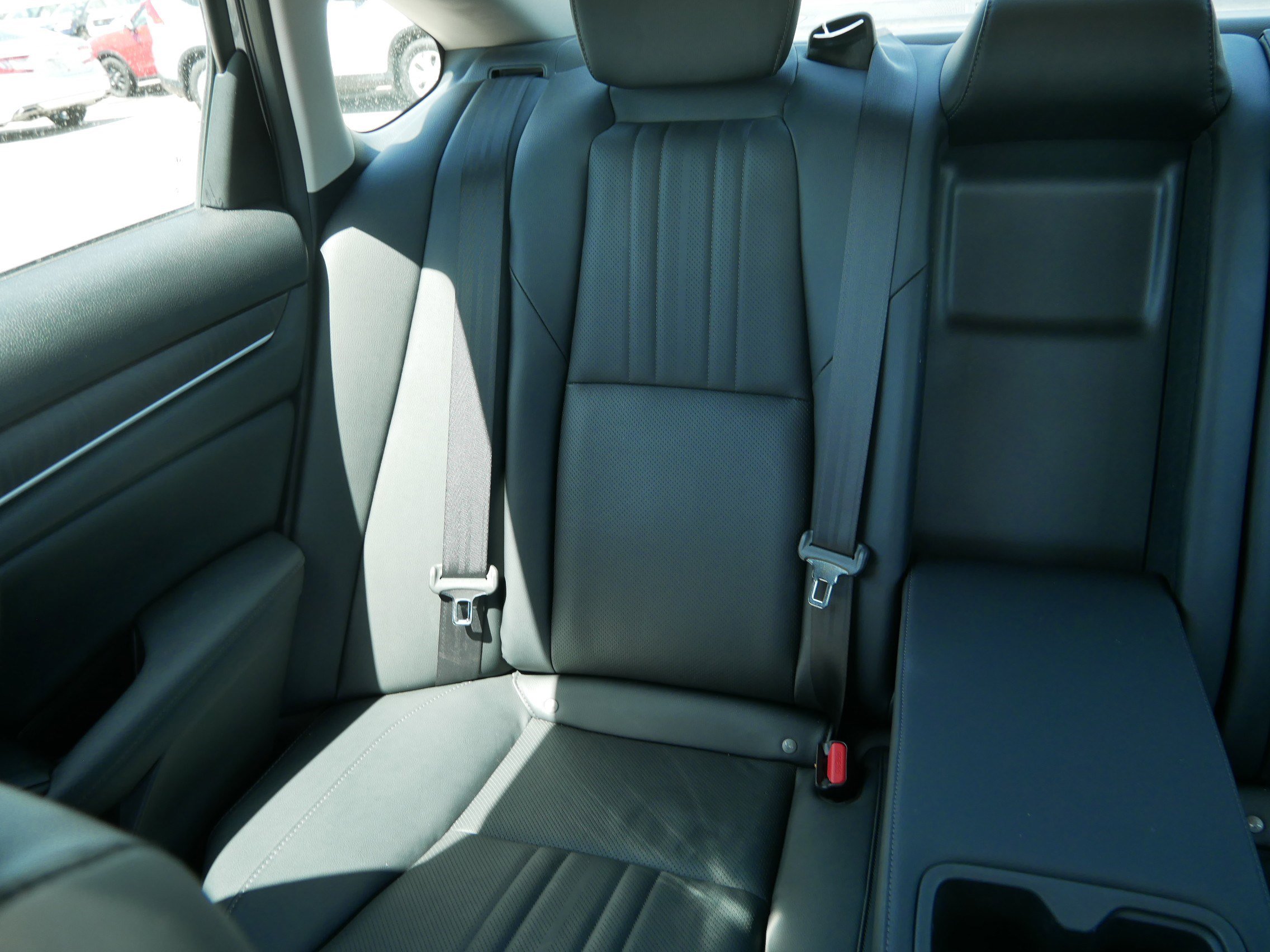 Used 2018 Honda Accord EX-L image 12