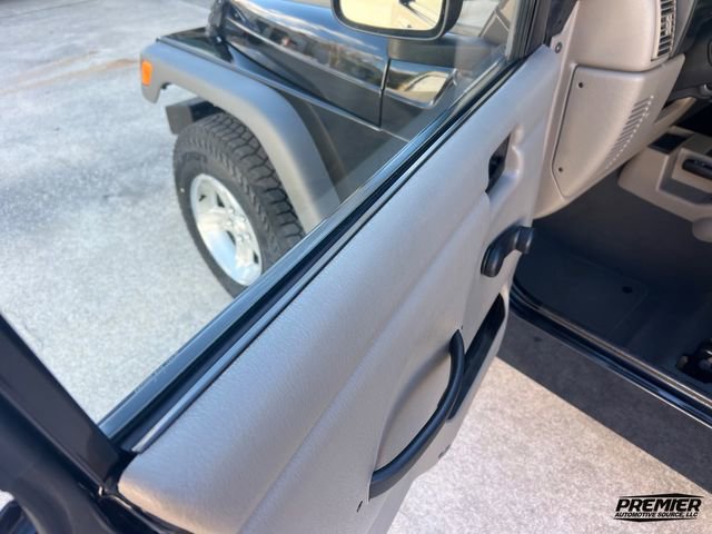 Used 2006 Jeep Wrangler X image 74