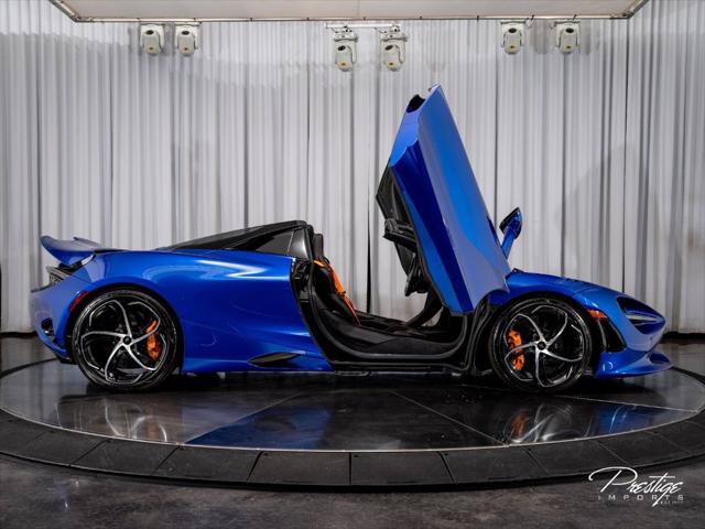 Used 2024 McLaren 750S Spider RWD image 26