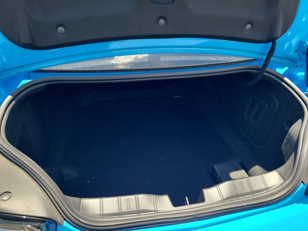 Used 2023 Chevrolet Camaro SS RWD image 10