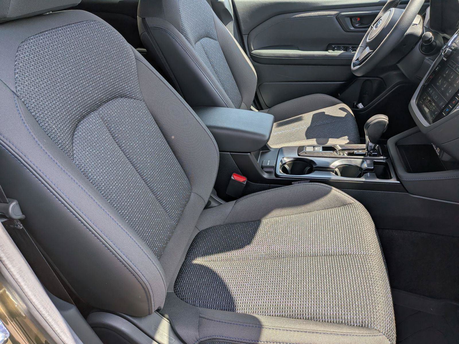 Used 2026 Subaru Forester Premium AWD/4WD image 36