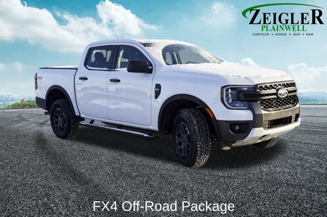 Used 2025 Ford Ranger XLT w/ FX4 Off-Road Package image 4