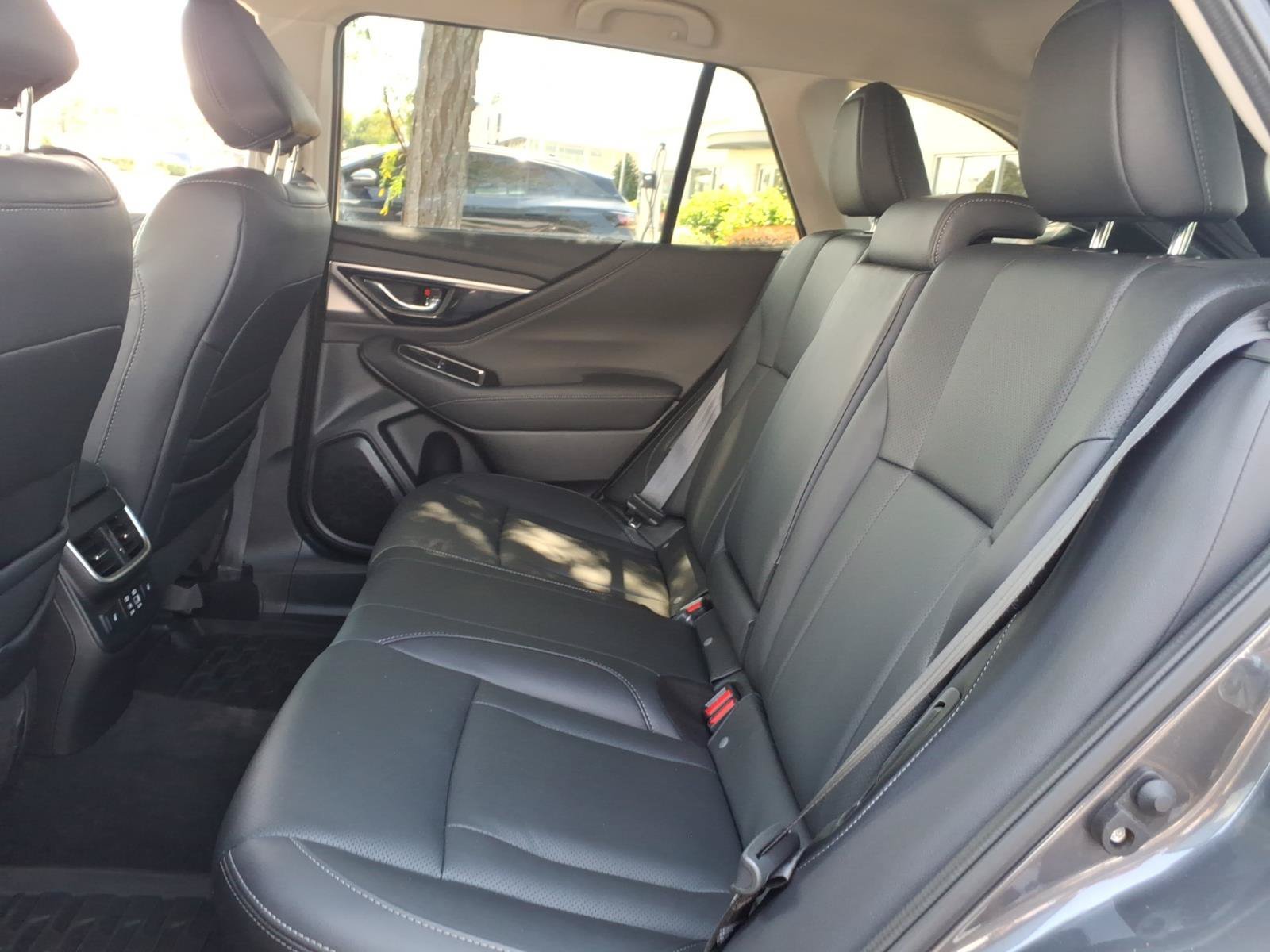 Certified 2025 Subaru Outback Touring XT AWD/4WD image 16