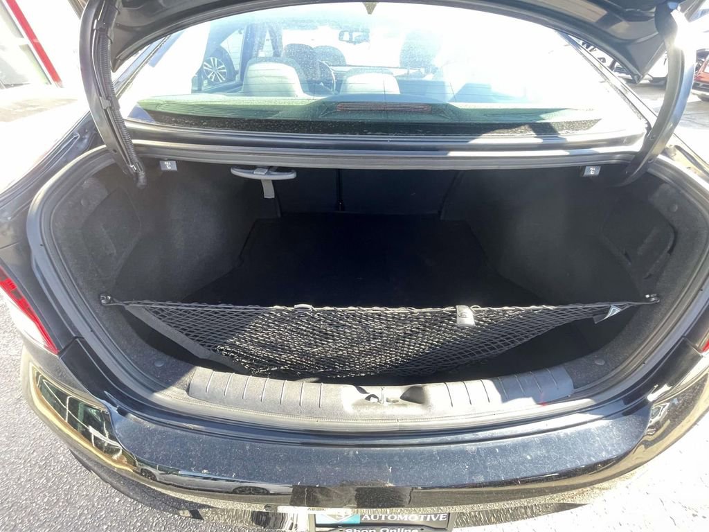 Used 2020 Hyundai Elantra Value Edition w/ Cargo Package (C1) image 9