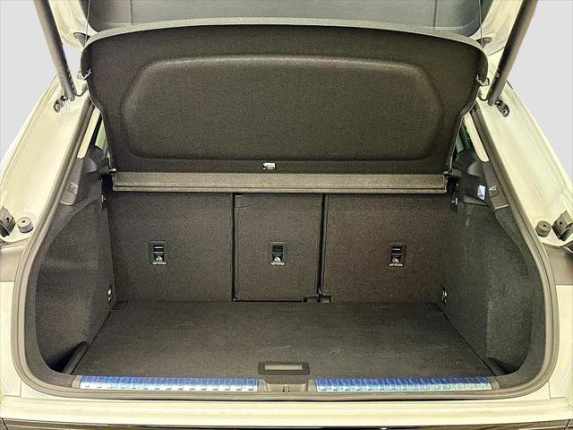 New 2026 Audi Q3 quattro 2.0T AWD/4WD image 21