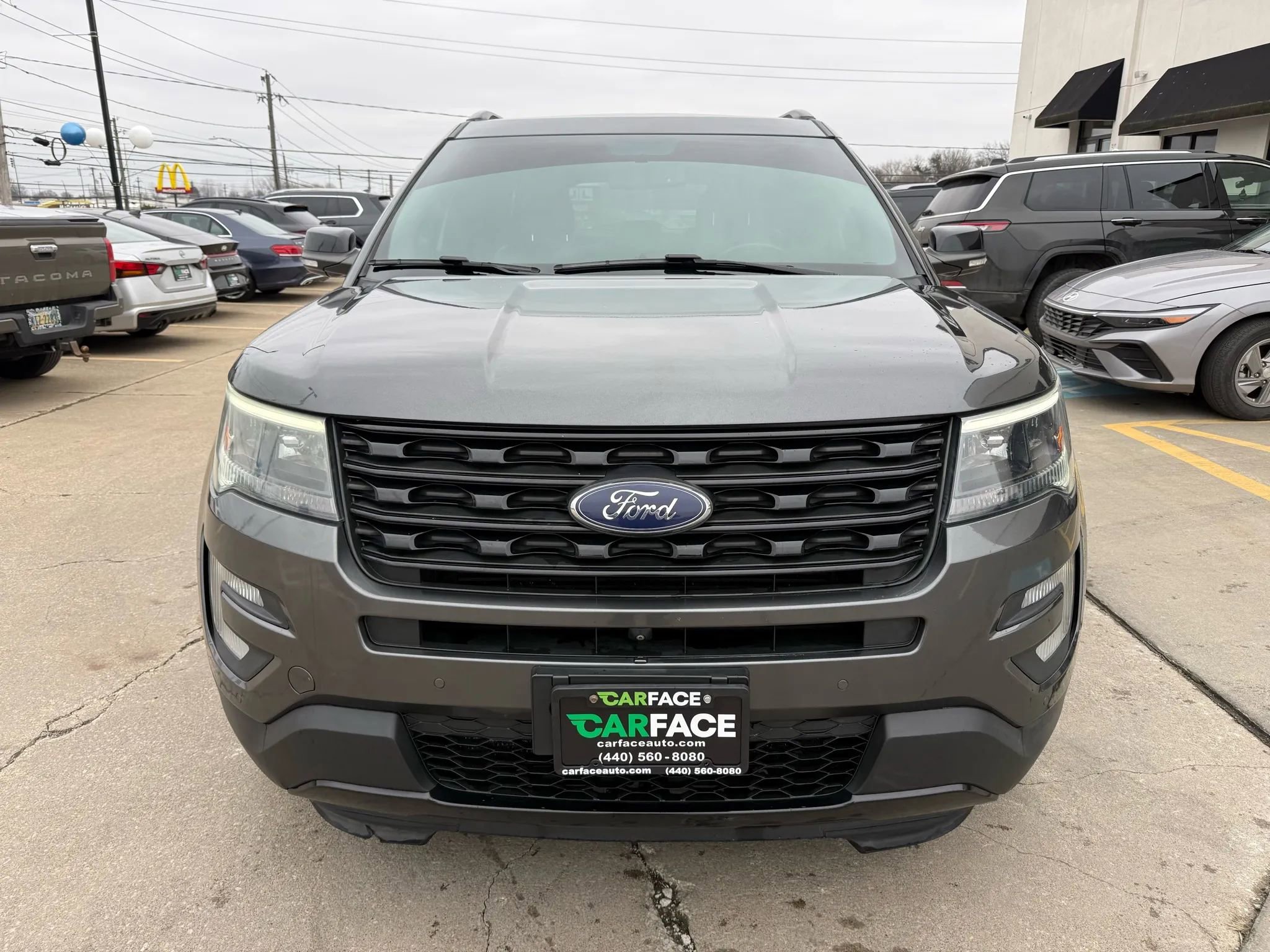 Used 2017 Ford Explorer Sport w/ Equipment Group 401A AWD/4WD image 2