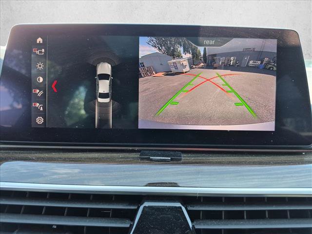 Used 2019 BMW 530i w/ Convenience Package RWD image 10