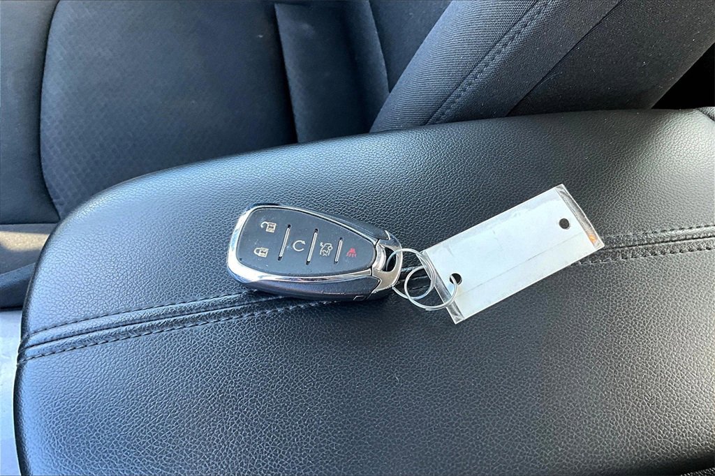 Used 2023 Chevrolet Malibu LT image 33