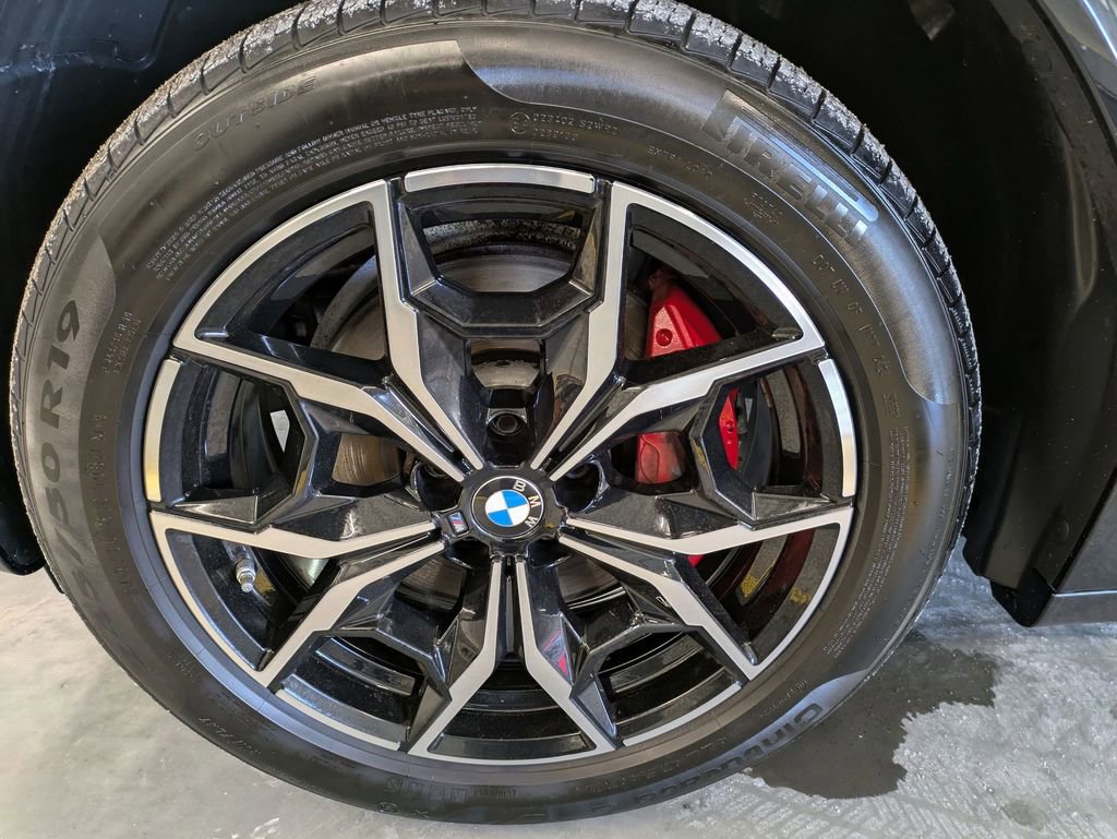 Used 2023 BMW X3 M40i w/ Premium Package image 9