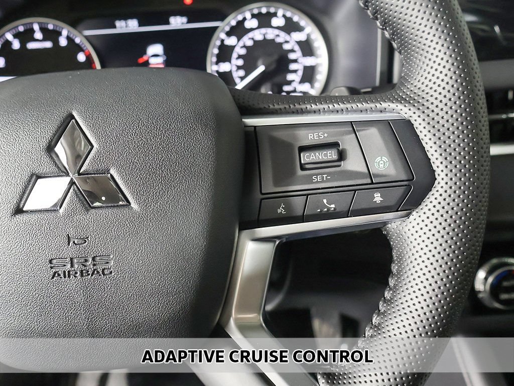 New 2026 Mitsubishi Outlander AWD image 6