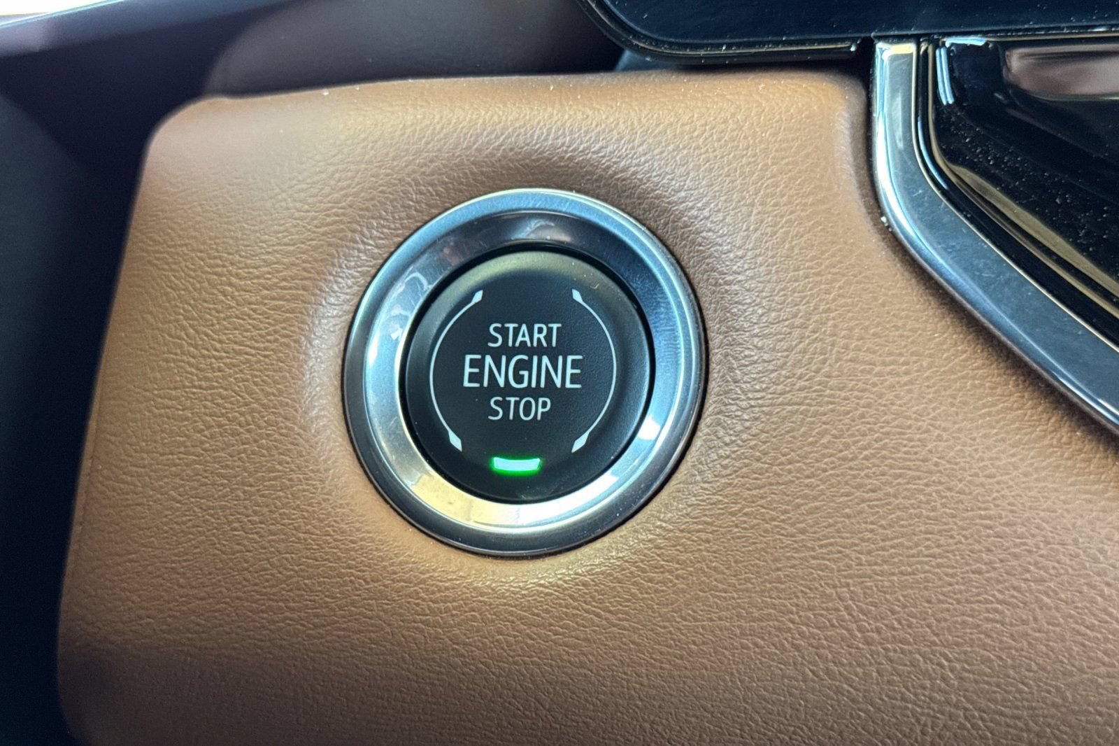 Certified 2025 GMC Canyon AT4 AWD/4WD image 22