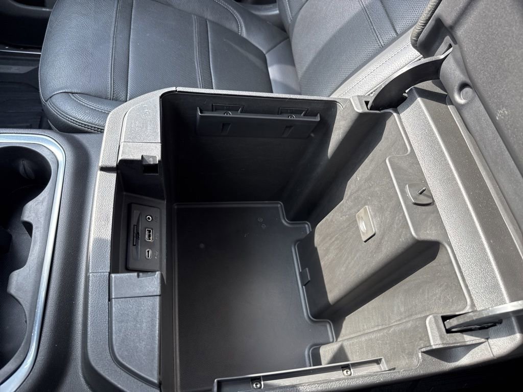 Used 2020 GMC Sierra 3500 Denali w/ Denali Ultimate Package image 35