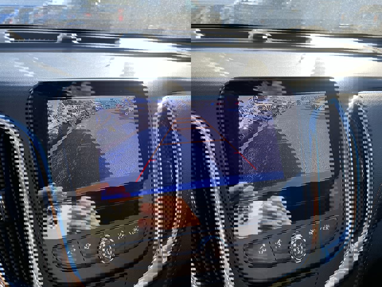 Used 2019 Chevrolet Equinox Premier image 15