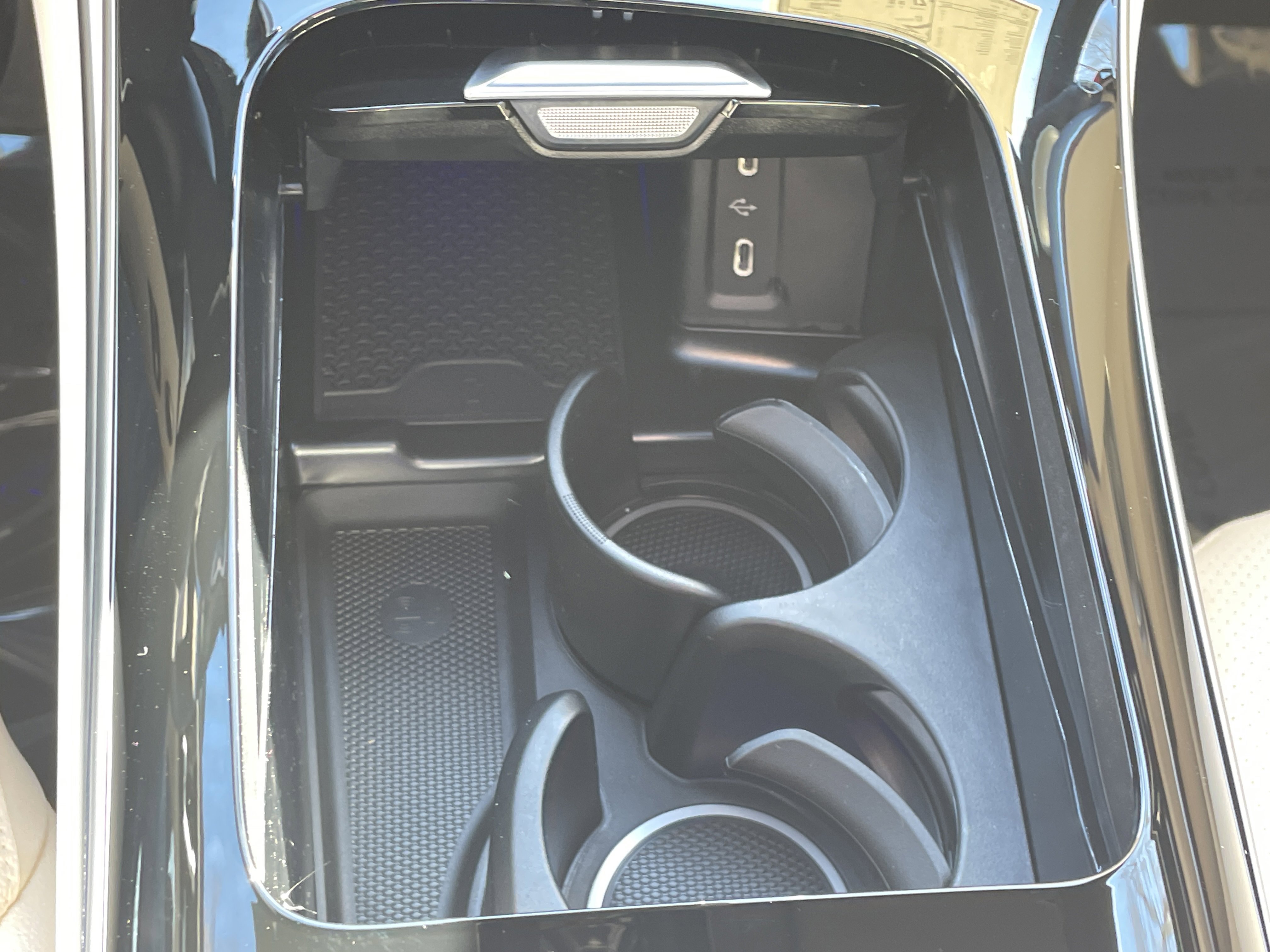 New 2026 Mercedes-Benz GLC 300 image 32