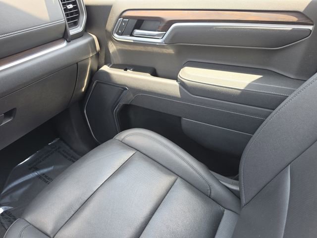 Used 2025 GMC Sierra 1500 SLT AWD/4WD image 18
